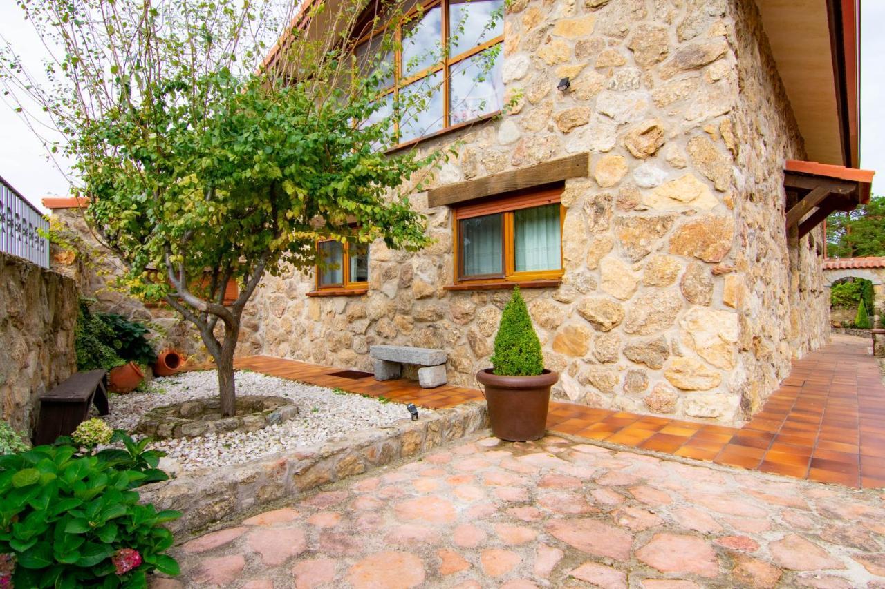 La Casita De Las Hortensias Ortigosa del Monte Exterior photo